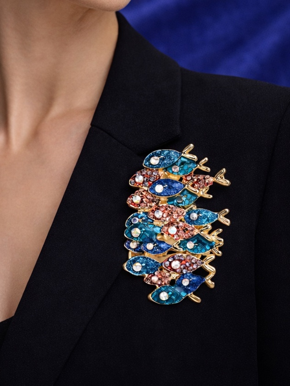 Colorful Crystal Fish Stretch Brooch